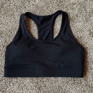 Gapfit sports bra size M